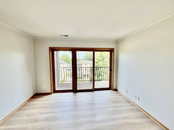 10418 S Keating AVE #3A, Oak Lawn, IL 60453