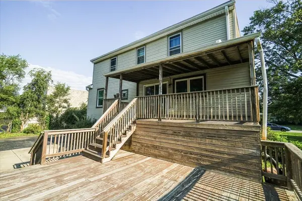 7945 W 91st ST, Hickory Hills, IL 60457