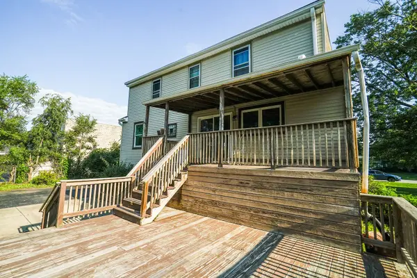 7945 W 91st ST, Hickory Hills, IL 60457