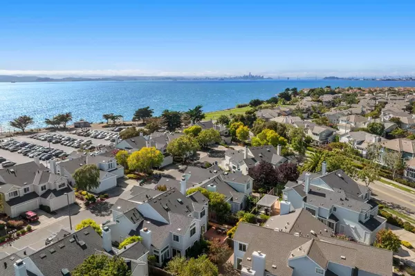 445 Mcdonnel RD, Alameda, CA 94502