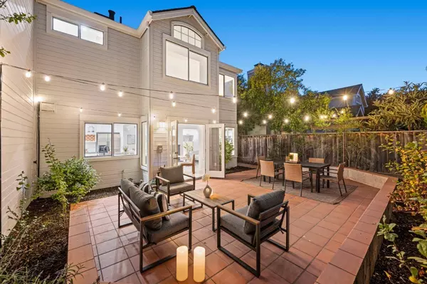 445 Mcdonnel RD, Alameda, CA 94502