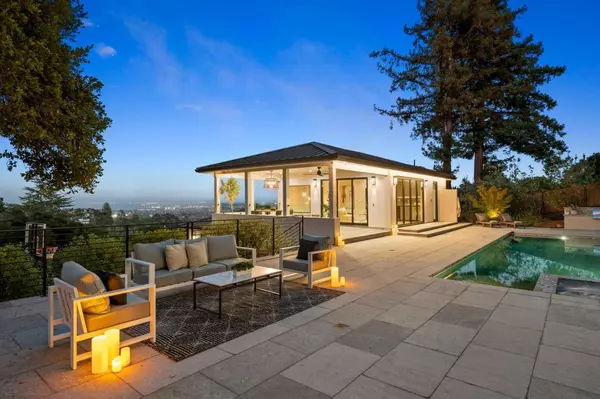 1221 Southdown, Hillsborough, CA 94010