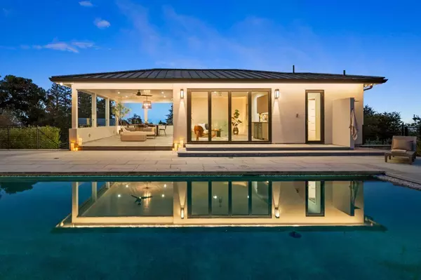 1221 Southdown, Hillsborough, CA 94010