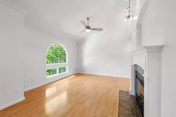 3717 Clayton RD, Concord, CA 94521