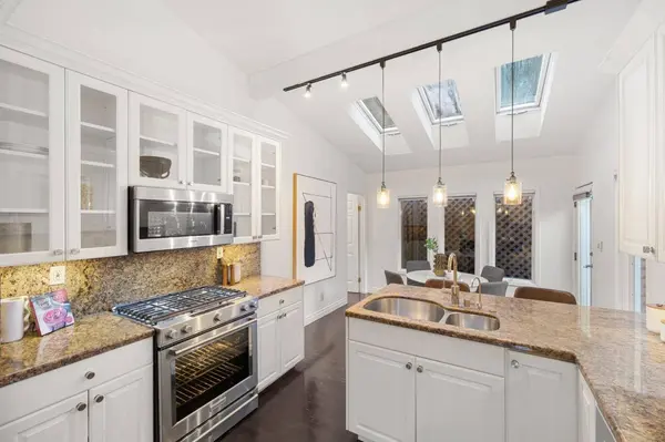 2937 San Juan BLVD, Belmont, CA 94002