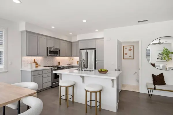 258 Carroll ST 112, Sunnyvale, CA 94086