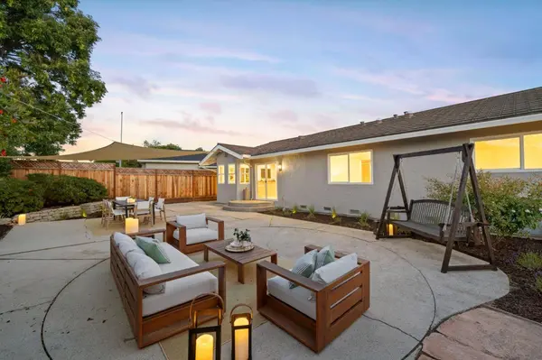 601 Spar DR, Redwood City, CA 94065