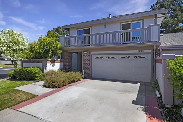976 Pizarro LN, Foster City, CA 94404