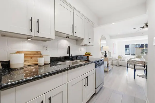 3856 Fairfax WAY 32B, South San Francisco, CA 94080