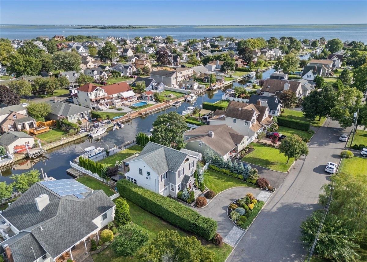 Top 5 Canal-Front Streets in Amityville for Boaters and Water Lovers