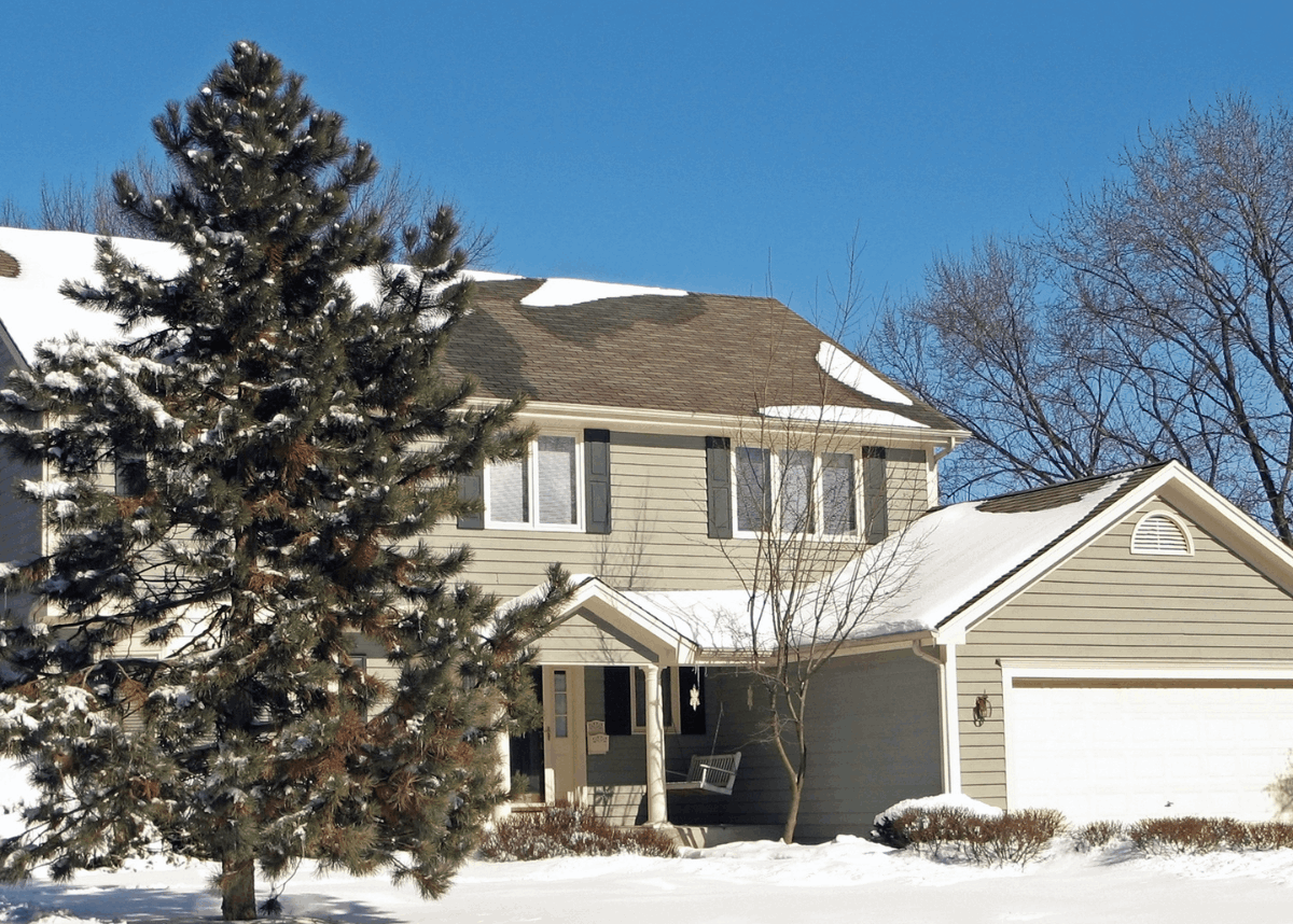 Should You Buy Now or Wait Until Spring Long Island 2026