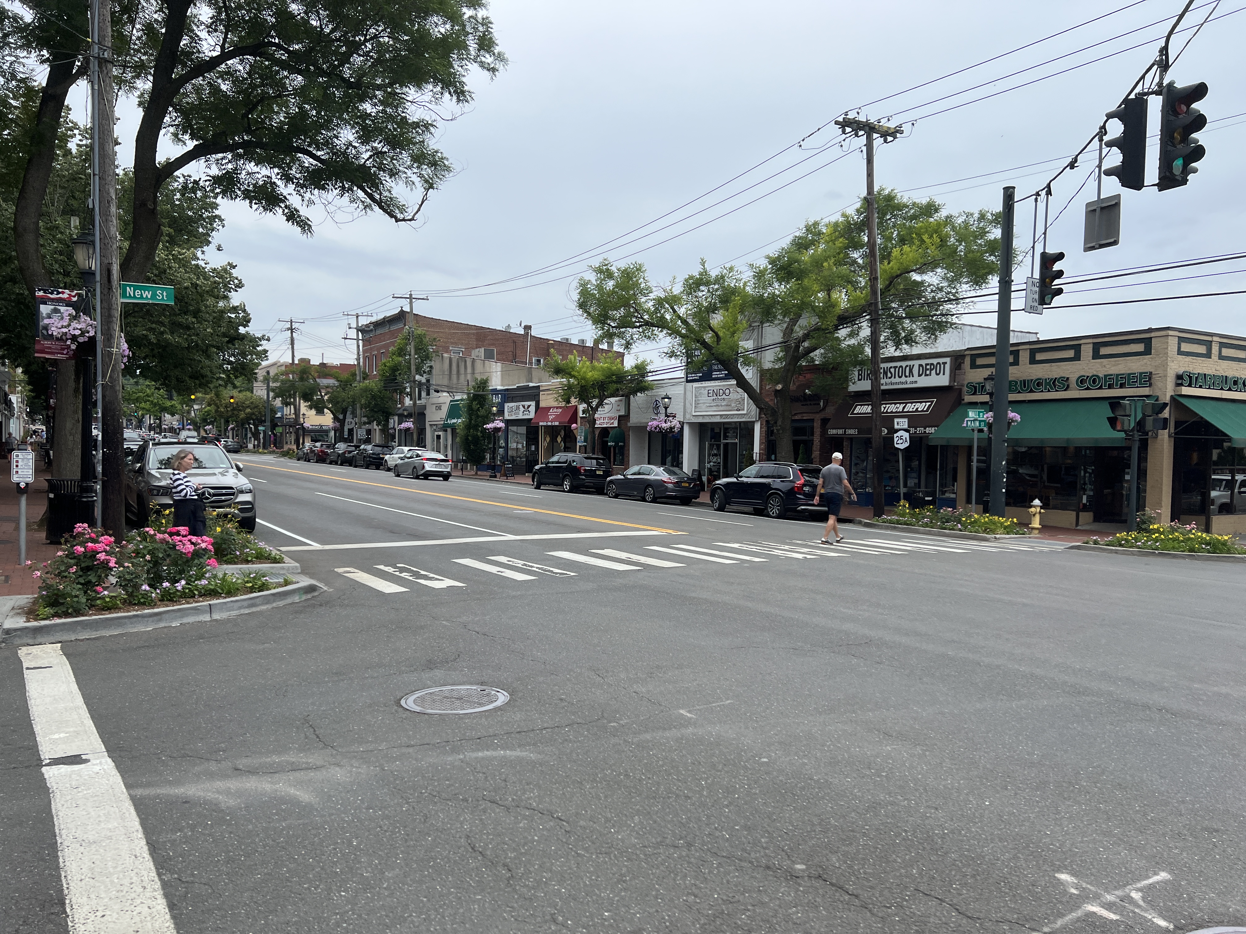 Pros and Cons of Living in Huntington NY