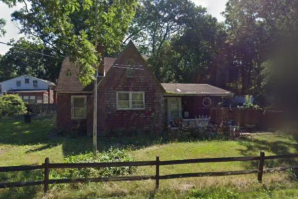 Coming Soon, Mastic Beach, NY 11951-4605