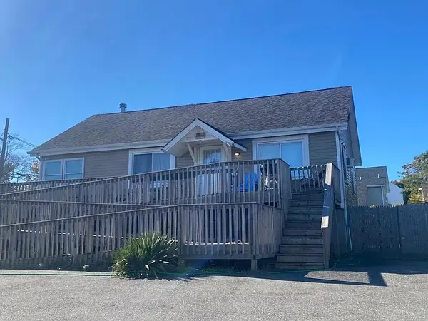 Coming Soon, Mastic Beach, NY 11951-4712