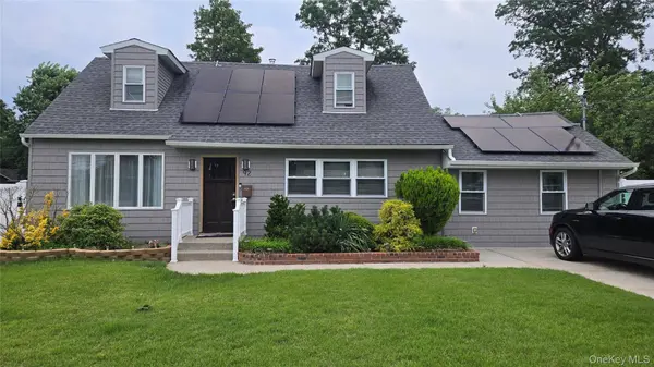 92 Wright AVE