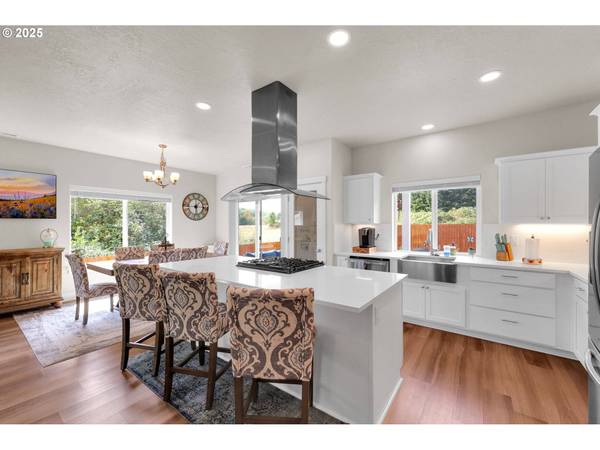 580 S 10TH ST, Monroe, OR 97456