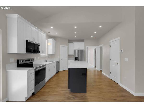 2134 Willona, Eugene, OR 97408