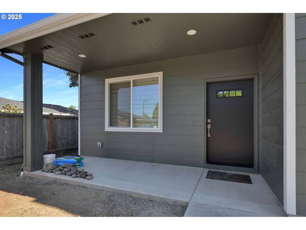 2134 Willona, Eugene, OR 97408