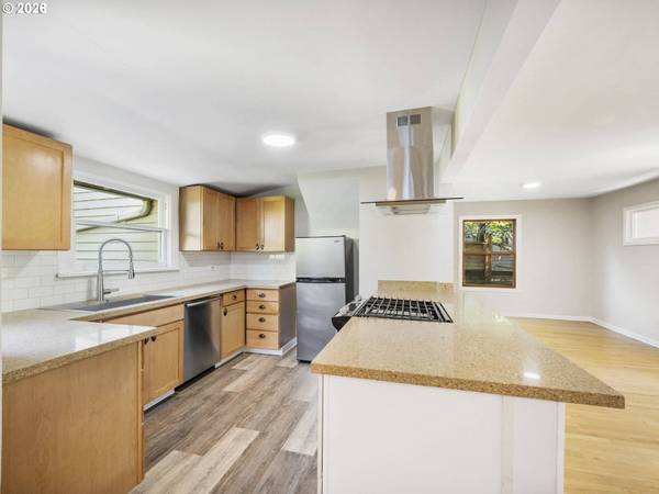 3917 SE TIBBETTS ST, Portland, OR 97202