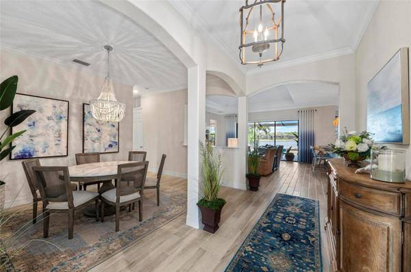 7044 WHITTLEBURY TRL, Bradenton, FL 34202