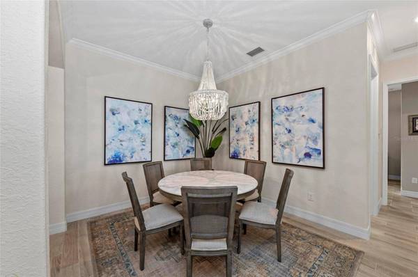 7044 WHITTLEBURY TRL, Bradenton, FL 34202