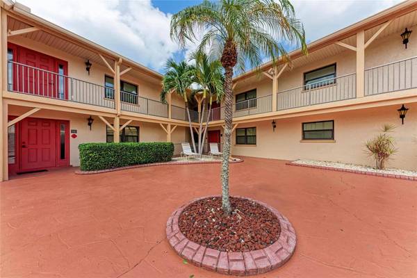 720 APALACHICOLA RD #104, Venice, FL 34285