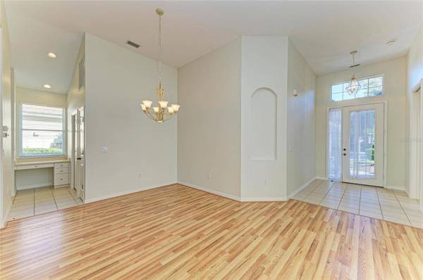 6710 PEBBLE BEACH WAY, Lakewood Ranch, FL 34202