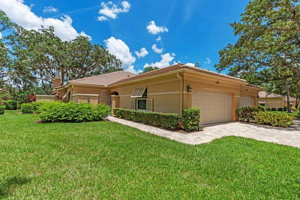4459 OAKLEY GREENE #62, Sarasota, FL 34235