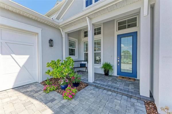 8067 WATERBEND TRL, Sarasota, FL 34240