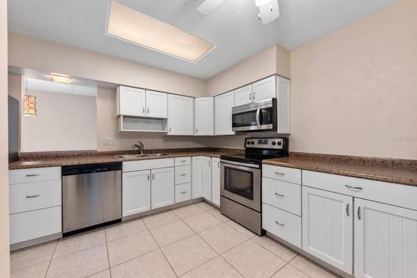 2232 BAHIA VISTA ST #A1, Sarasota, FL 34239