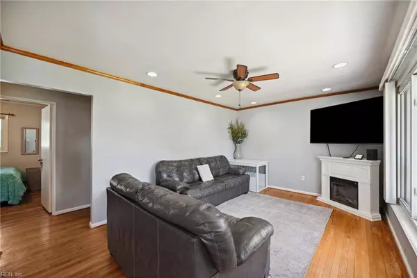 5612 Aragon DR, Virginia Beach, VA 23455