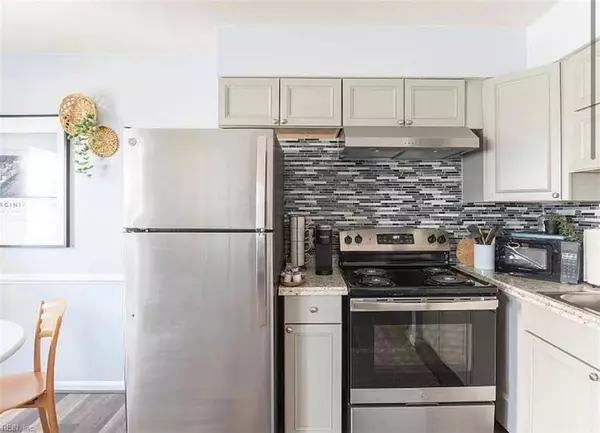 2100 Arctic AVE ##14, Virginia Beach, VA 23451