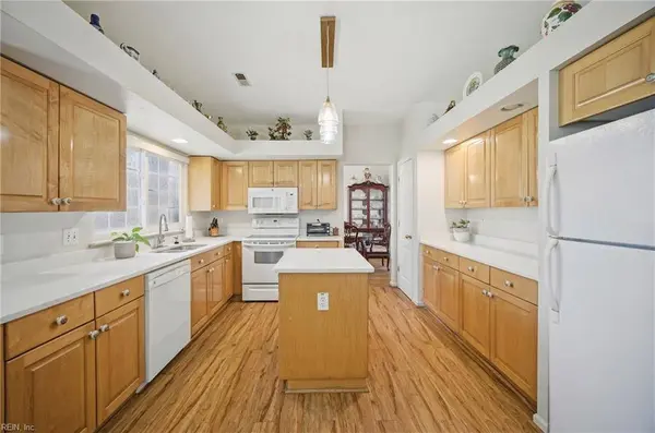 2909 Elmore ST, Virginia Beach, VA 23456