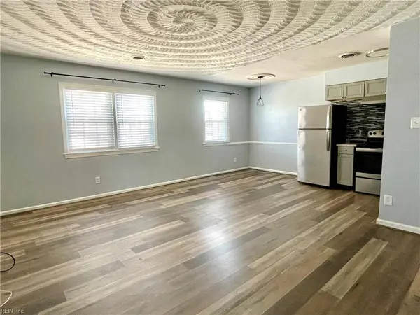 2100 Arctic Ave AVE Unit #14, Virginia Beach, VA 23451