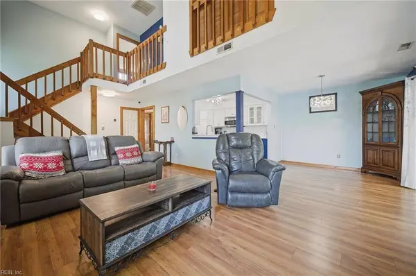245 Misty Point LN, Newport News, VA 23603