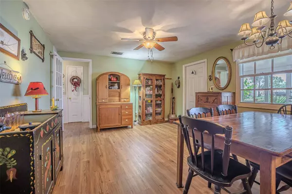 6302 AXELROD RD, Tampa, FL 33634