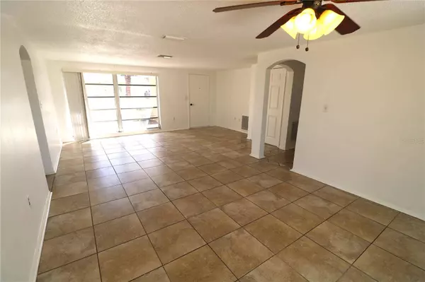 9341 MARK TWAIN LN, Port Richey, FL 34668