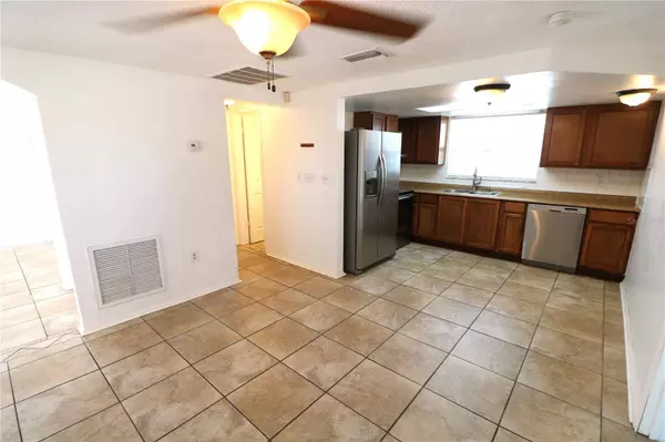 9341 MARK TWAIN LN, Port Richey, FL 34668