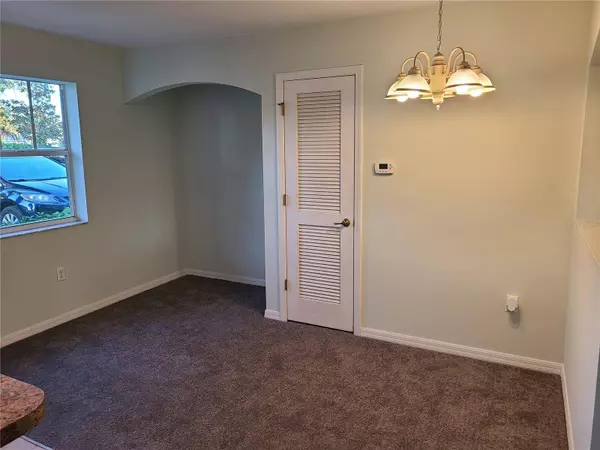 6750 MOONGLOW DR #102, Port Richey, FL 34668