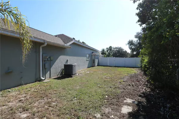 22704 MAGNOLIA TRACE BLVD, Lutz, FL 33549