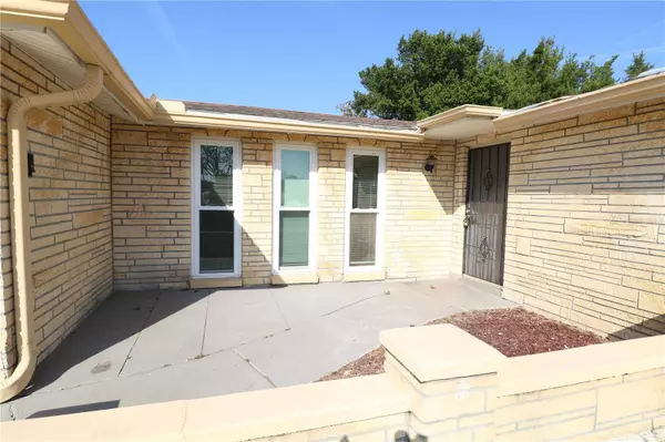 7825 BIRCHWOOD DR, Port Richey, FL 34668