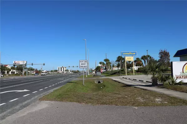 2418 US 19 HWY, Holiday, FL 34691
