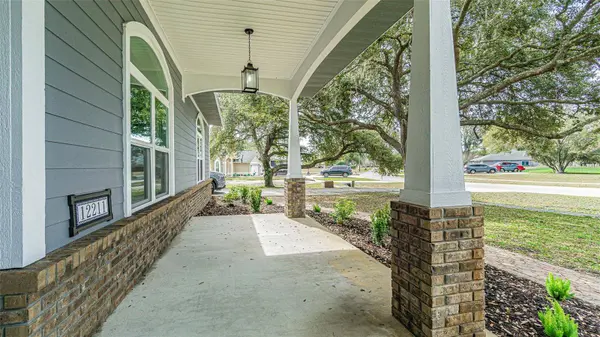 12211 COUNT PL, Thonotosassa, FL 33592