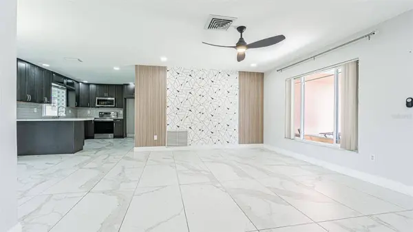 8024 LAS CRUCES CT, Port Richey, FL 34668