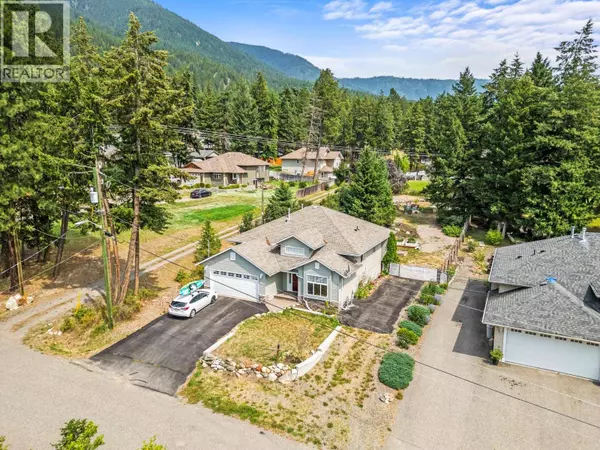 2907 Gyp Road, Falkland, BC V0E1W0