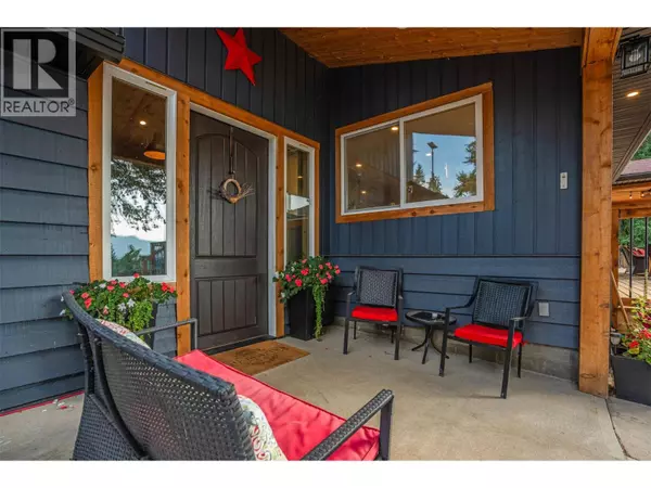 1274 Mountain View Road, Spallumcheen, BC V4Y0S3