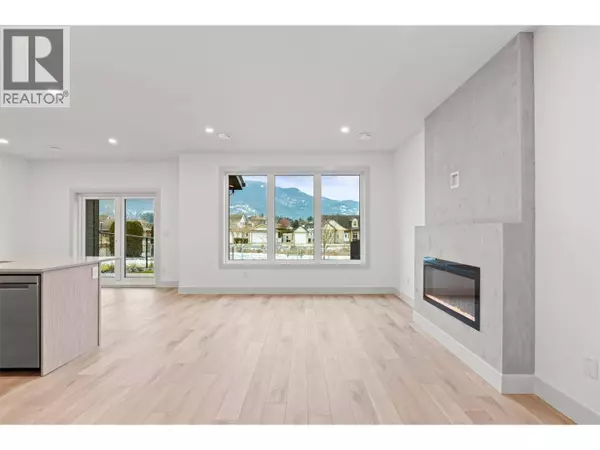 2345 Patterson AVE #102, Armstrong, BC V0E1B1