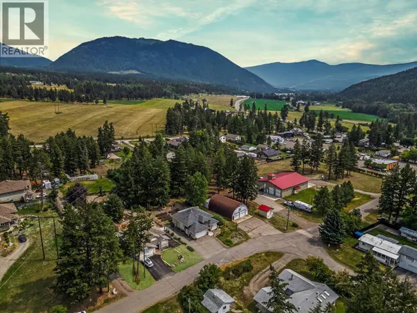 2907 Gyp Road, Falkland, BC V0E1W0