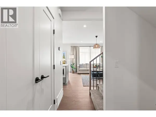 2455 Bradley DR #102, Armstrong, BC V4Y0Y4