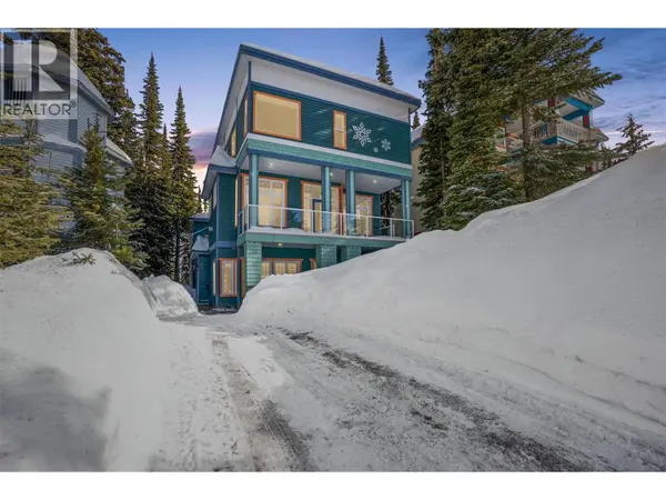 290 Silver Queen RD #1, Silver Star, BC V1B0S5